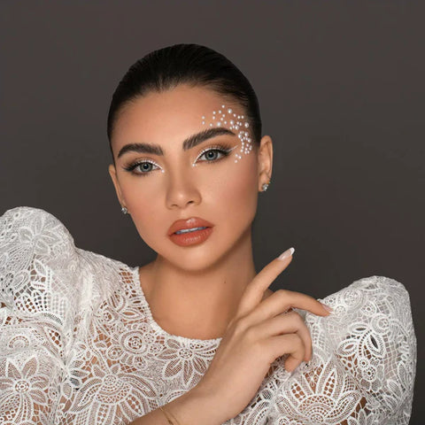 ألموند براون ألموند براون